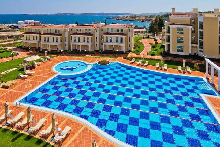 Apartament wakacyjny dla 4 osób, z Balkon i Taras oraz Ogród i Basen w Sozopol