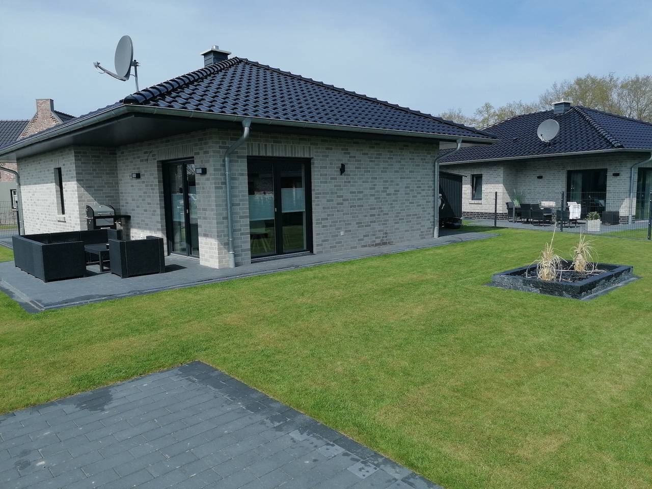 Ferienhaus Devilina mit Sauna und Kamin am Harkebrügger See in Barßel, Oldenburger Münsterland