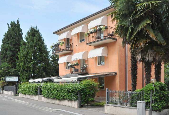Hôtel pour 2 personnes, avec jardin, animaux acceptés