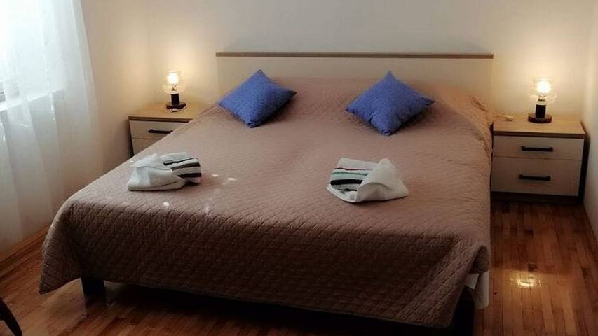 Apartament wakacyjny dla 4 osób, z ogród w Miasto Korcula