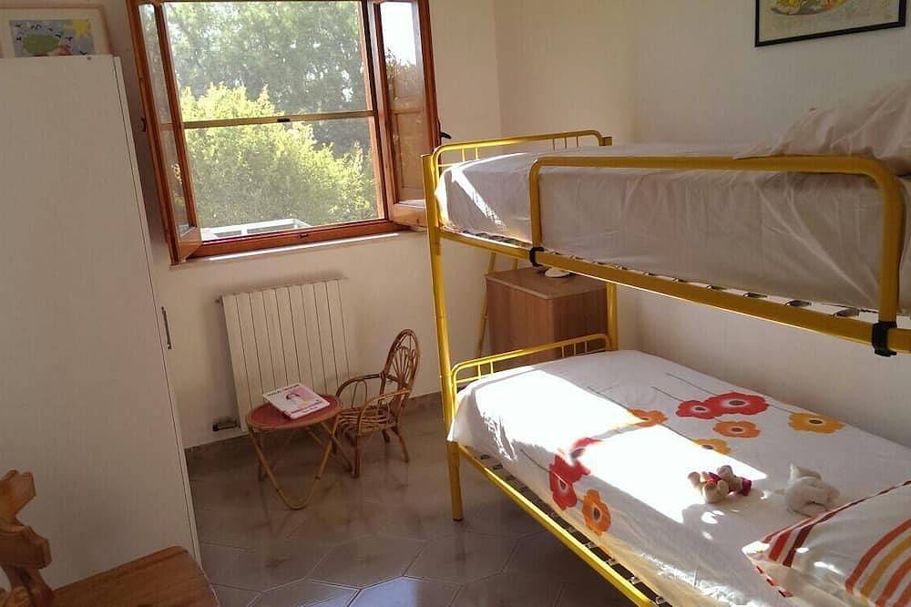 Villa stile Greco/ Mediterranea di mq 200, con interni eleganti, family friendly in Rosa Marina, Salento
