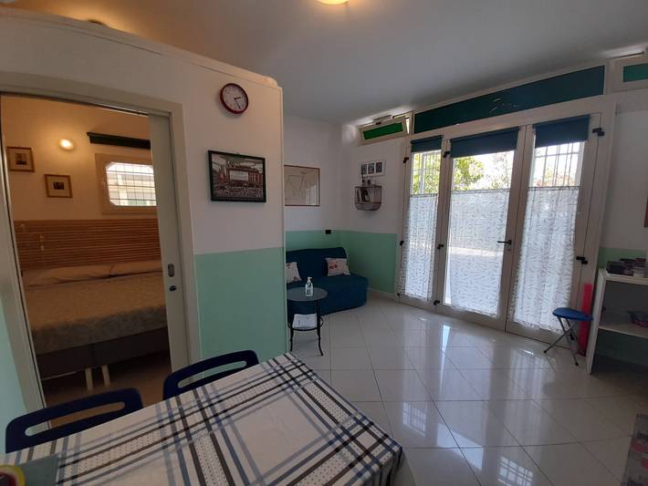 Ganze Wohnung, Ferienwohnung 'Appartamento Fiorito' mit Wi-Fi und Klimaanlage in Rimini, Rimini Provinz