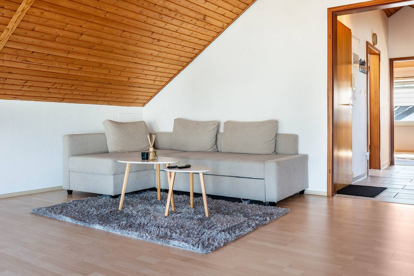 Entire apartment, Apartment 'Fewo Georg' with Wi-Fi in Pfullendorf, Region Bodensee-Oberschwaben