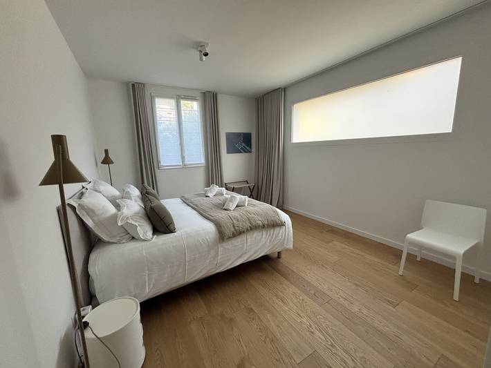 Gîte pour 4 personnes, avec jardin, adapté aux familles dans Plage Tresmeur - 4