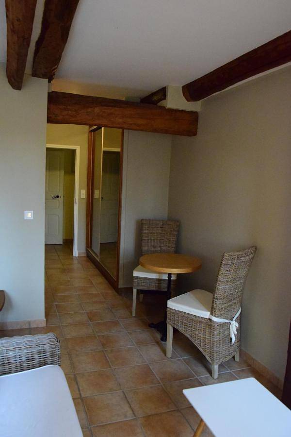 Chambre d’hôte pour 2 personnes, avec jardin ainsi que piscine et terrasse à Mormoiron - 2