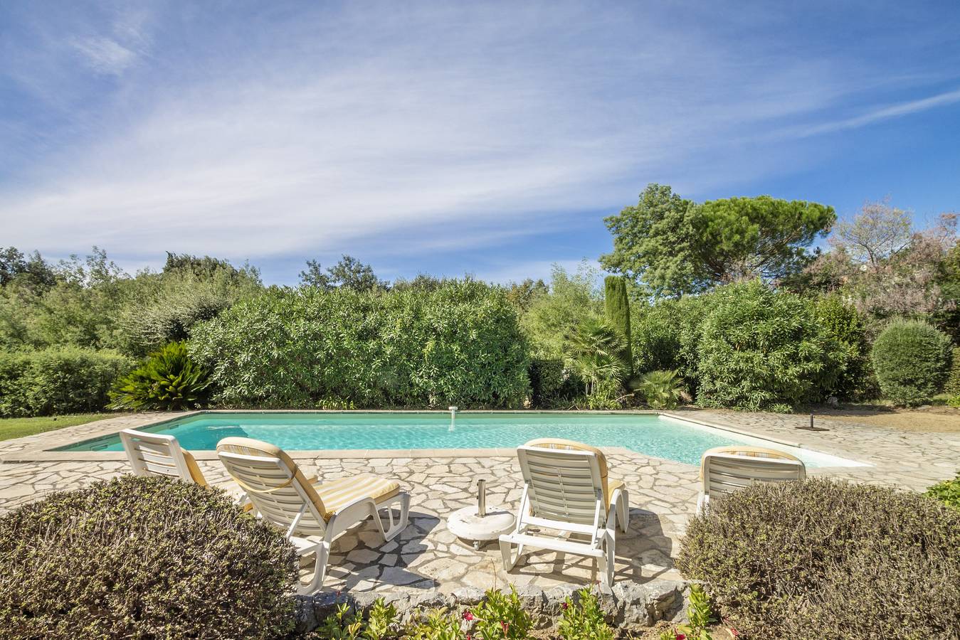 Mouramour (10p) with pool in Sainte Maxime in Grimaud, Middellandse Zeekust (Frankrijk)