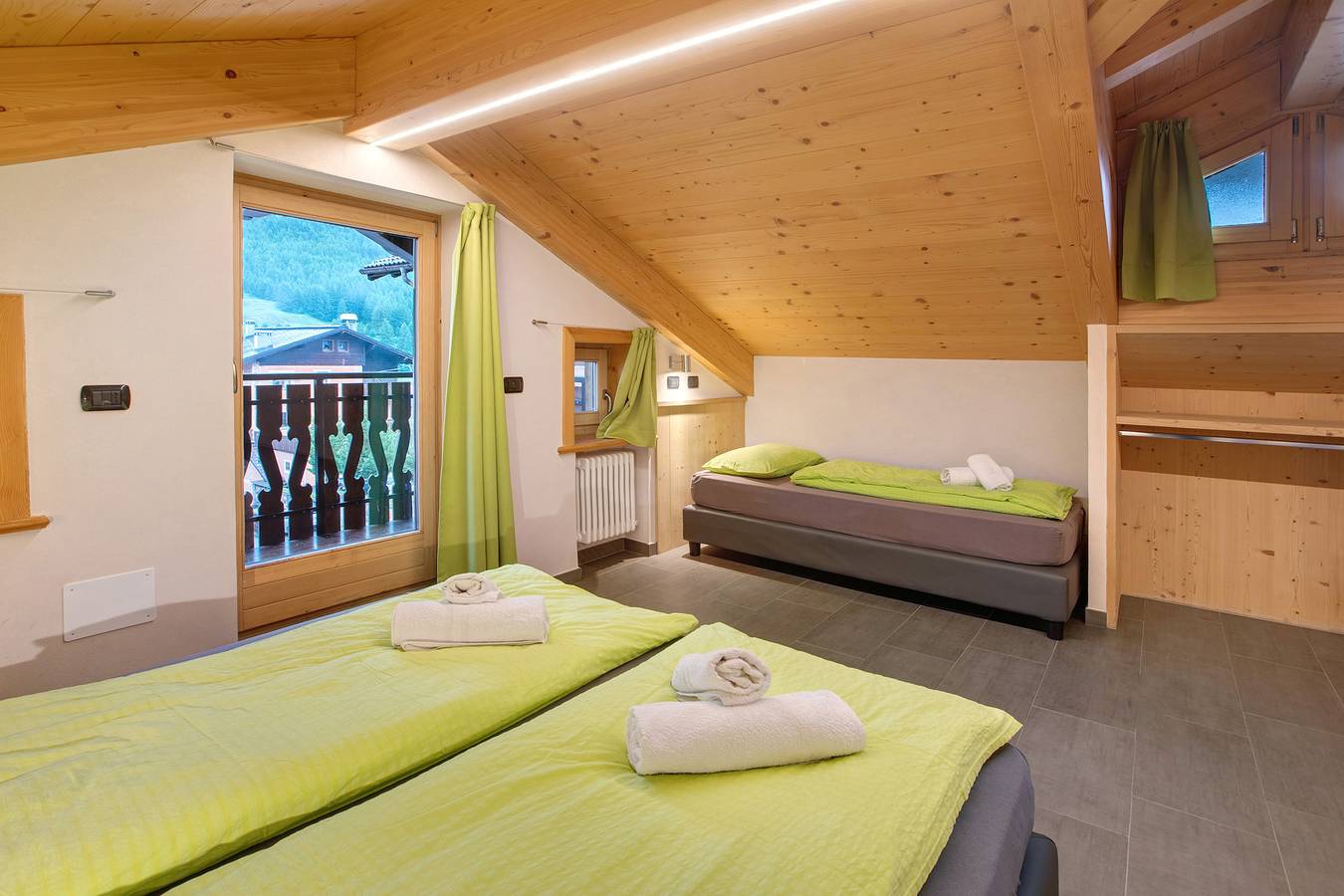 Gehele studio, Studio Appartement 'Crystal 4' met gedeeld terras, balkon en Wifi in Livigno (Town), Livigno