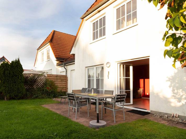 Ferienhaus für 6 Personen, mit Ausblick und Terrasse sowie Garten - 1