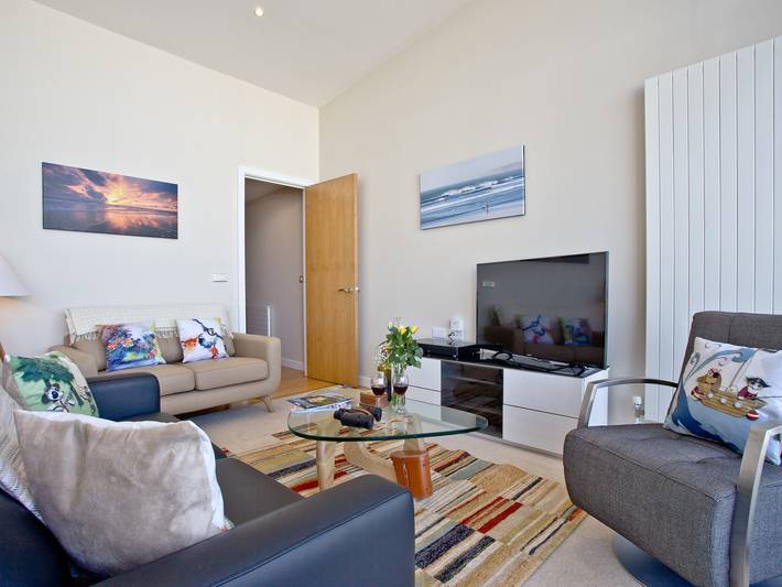 Entire apartment, Sunset Bay - 31 Horizon View in Westward Ho, Hartland Devon Heritage Coast