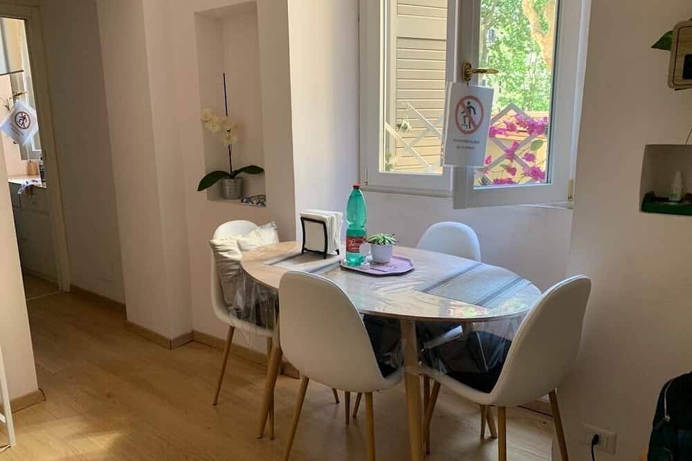 Apartamento entero, Roma: Piso central, en el corazón de  Roma in Roma, Provincia de Roma