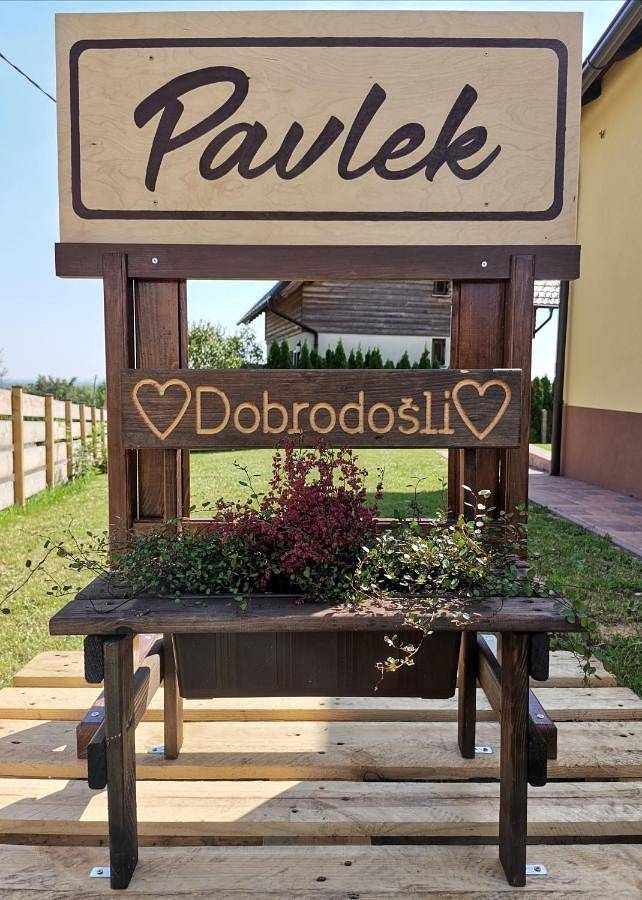 Location de vacances pour 4 personnes, avec vue ainsi que balcon et vue sur le lac dans Ormož - 4