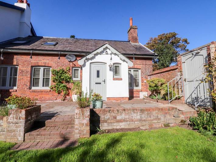 Holiday home for 4 people, with garden, with pets in Lytham St Annes