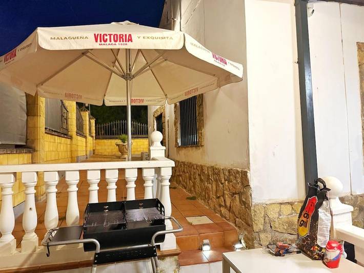 Casa de vacaciones para 6 personas, con piscina además de jardín y vistas, Se admiten mascotas en Córdoba - 3