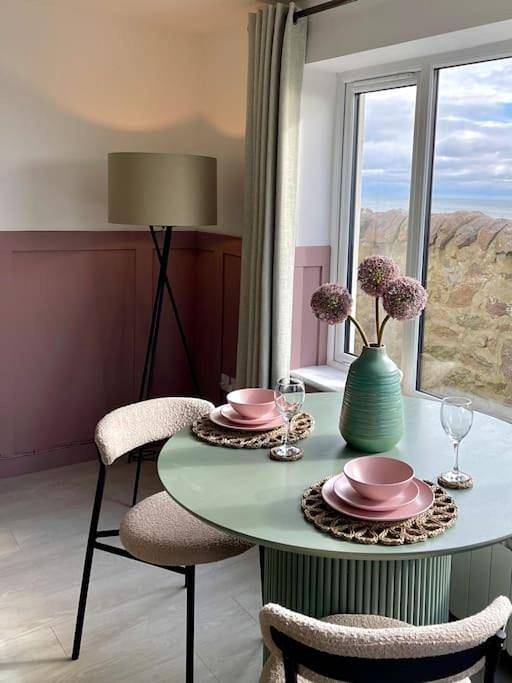 One-Bedroom House in Aberdeen, Aberdeenshire