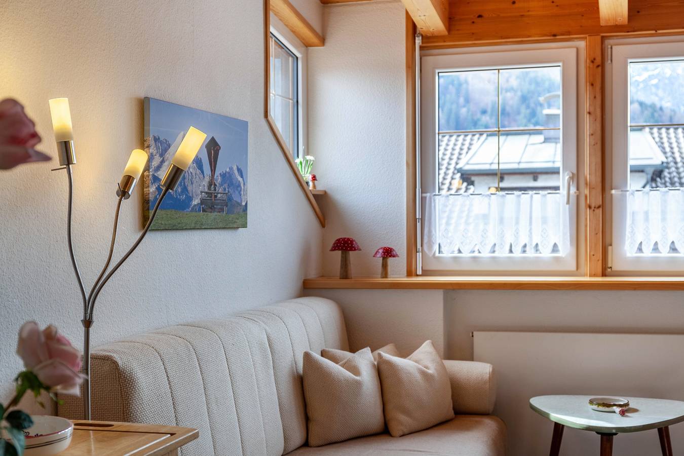 Appartement 'Wank' met Uitzicht op de Bergen, Balkon en Wifi, foto 7