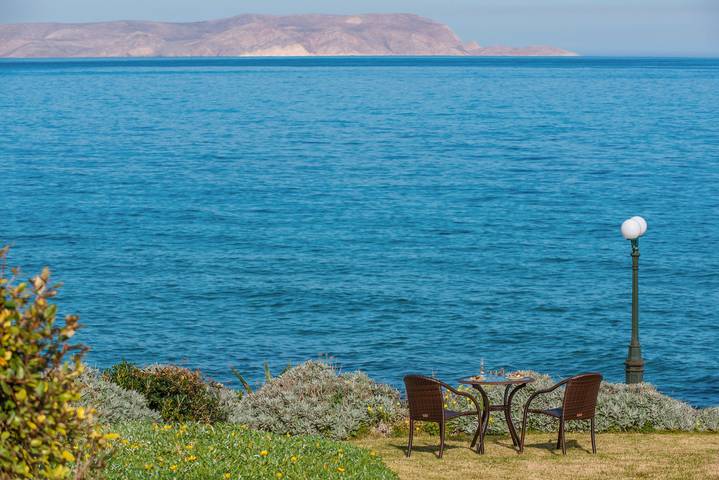 Location de vacances pour 10 personnes, avec vue sur l’océan et jardin, adapté aux familles dans Gouves - 3