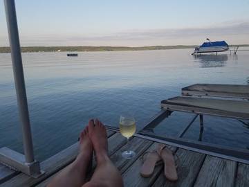 Log Cabin for 6 Guests in Lake Michigan, Torch Lake, Picture 4