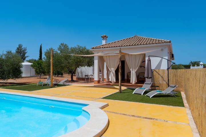 Casa rural para 6 personas, con Jardín en Marchena