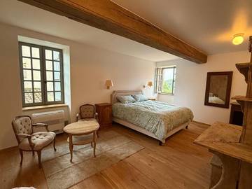 Hôtel pour 4 personnes, avec jardin à Martailly-lès-Brancion