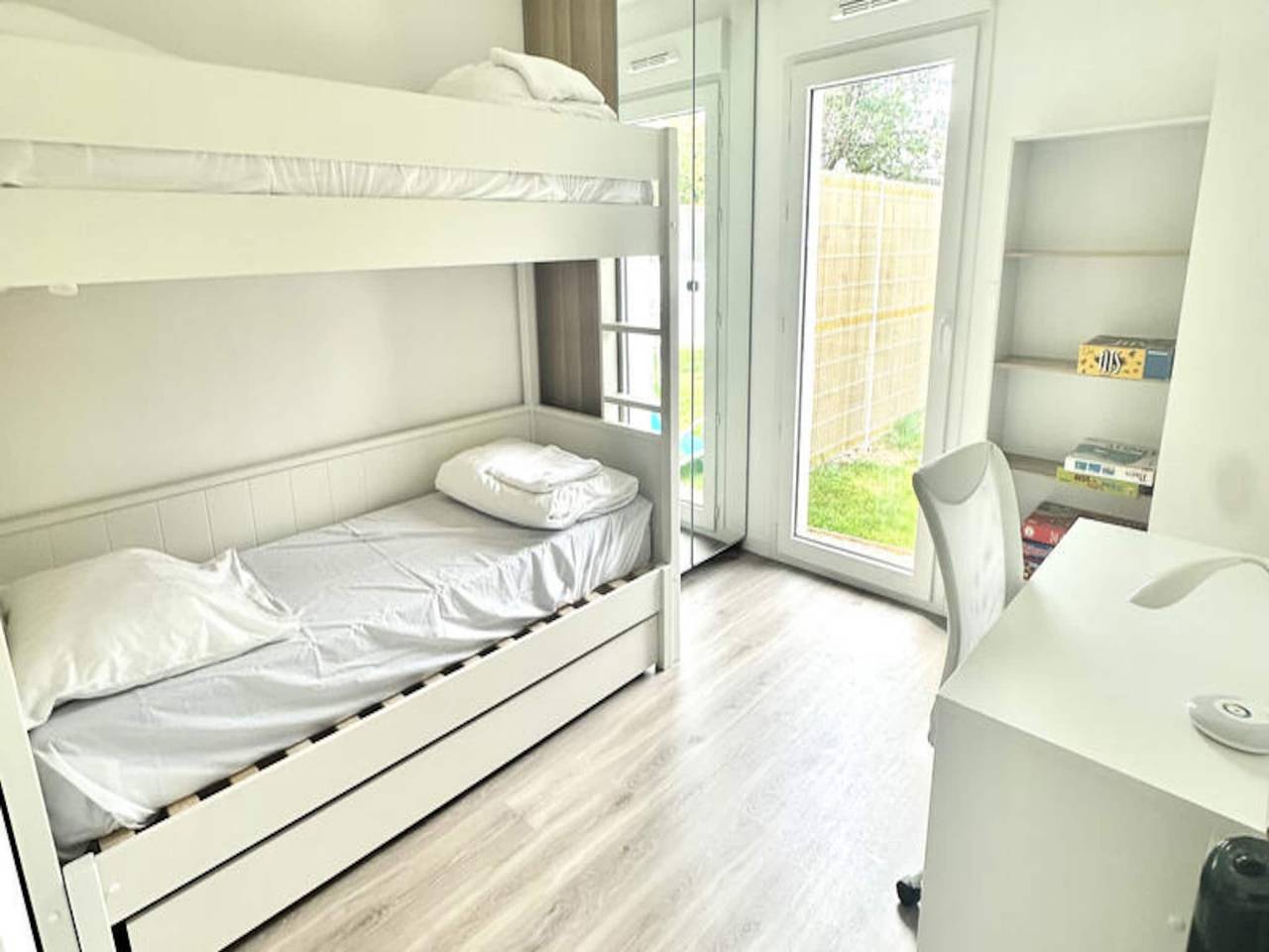 Ganze Wohnung, Apartment in La Rochelle mit privatem Garten in La Rochelle, La Rochelle und Umgebung