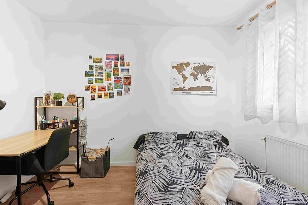 House with garden - between Paris and Disney in Pontault-Combault, Seine-et-Marne