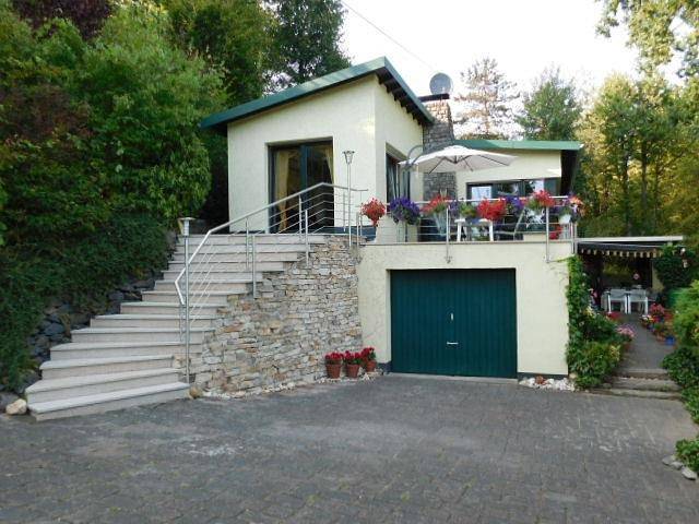 Ferienwohnung für 6 Personen, mit Terrasse in Rengsdorf-Waldbreitbach - 2