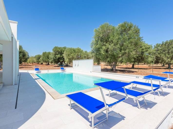 Ferienhaus für 6 Personen, mit Terrasse und Garten sowie Pool in Italien - 3
