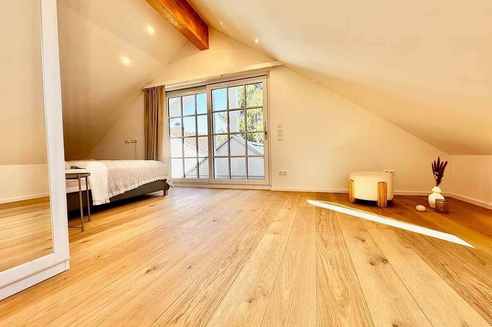 Ganze Wohnung, Mavie-Living: Lakeview Appartement in Breitbrunn am Ammersee, Herrsching