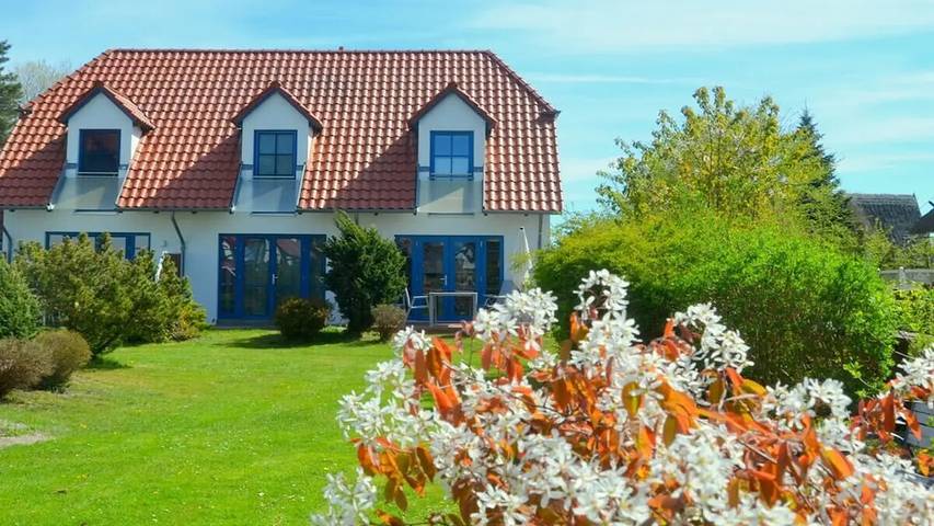 Ferienhaus für 5 Personen, mit Terrasse auf Hiddensee - 2