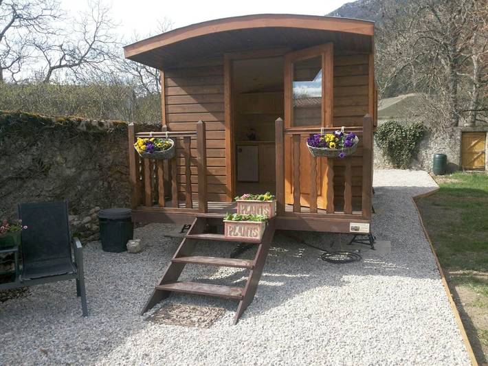 Gîte pour 2 personnes, avec piscine ainsi que vue et jardin à Châtillon-en-Diois - 3