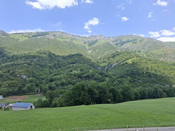 Gîte pour 6 personnes, avec jardin et terrasse à Campan - 3