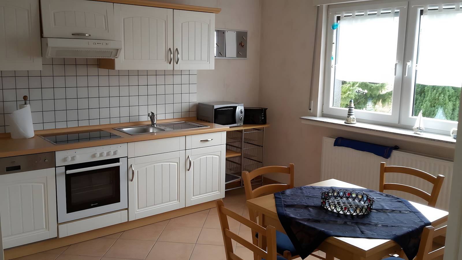 Ganze Wohnung, Ferienwohnung Braun in Anschau mit privater Terrasse und Wlan, Nähe Nürburgring in Anschau, Osteifel