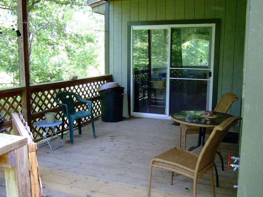 Vacation House for 2 Guests in Ouachita National Forest, Arkansas
