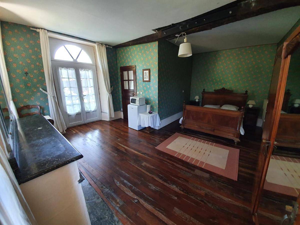 Chambre - Maison de Maître du Xviiè in Saint-Pé-de-Bigorre, Hautes-Pyrénées