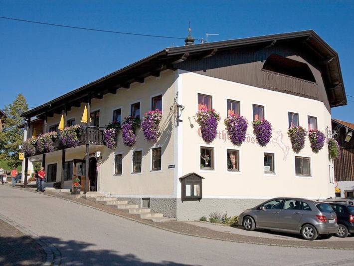 Gästehaus für 2 Personen, mit Terrasse in Rieden