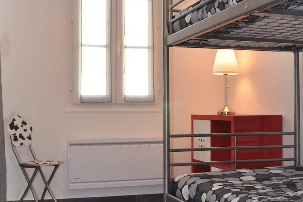 Petite maison rénovée proche de la mer in Carry-le-Rouet, Côte méditerranéenne (France)