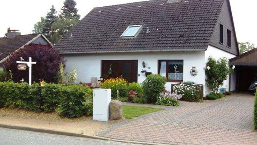 Ferienwohnung für 4 Personen, mit Garten und Terrasse, kinderfreundlich in Rathjensdorf