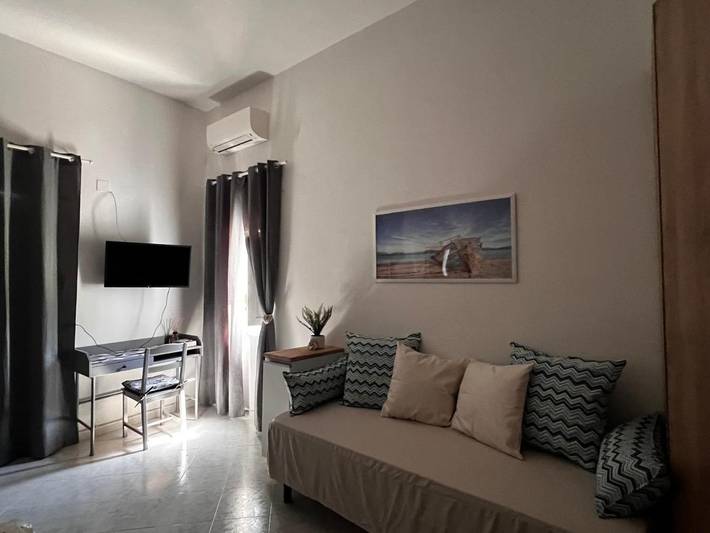 Location de vacances pour 4 personnes, avec terrasse et vue à Santa Marina Salina - 2