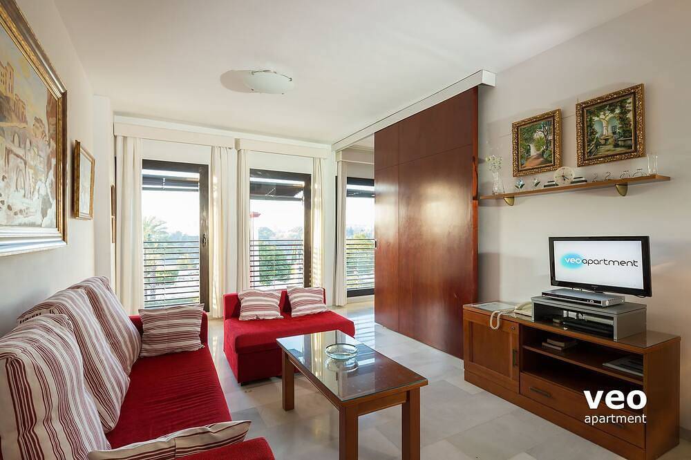 Ganze Wohnung, Torneo. 3 bedrooms, 2 bathrooms, free parking in Casco Antiguo, Sevilla