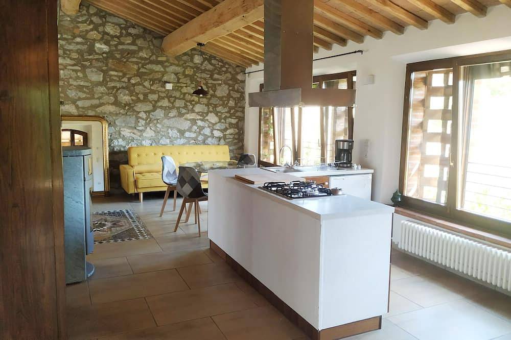 Ca'Novae - Tuscan Country Farmhouse in Montieri, Provincia di Grosseto
