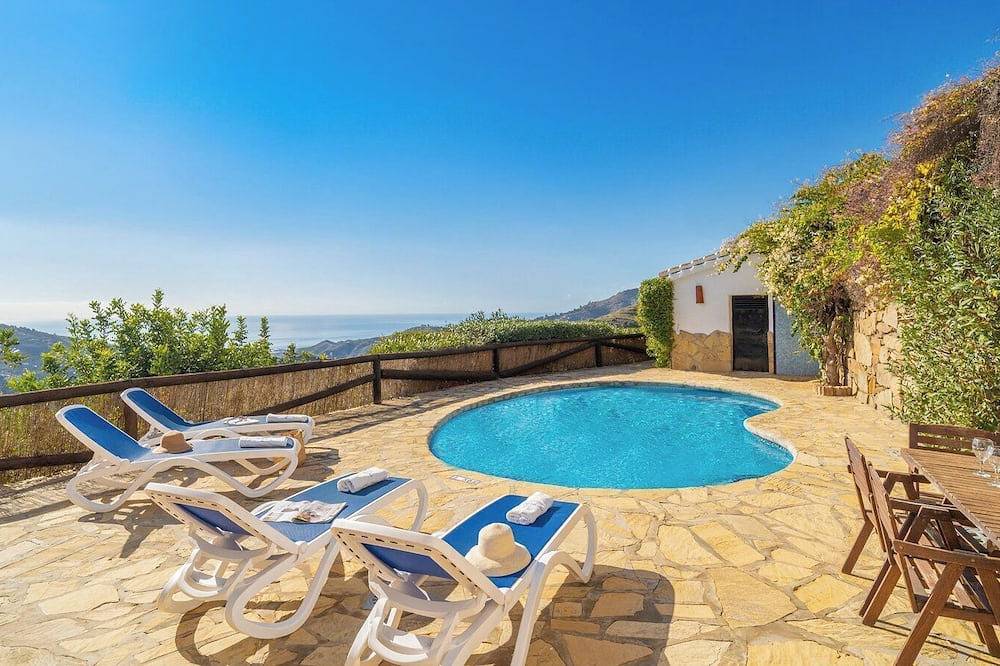 Casa vacanza a Cómpeta a partire da 176€ a notte