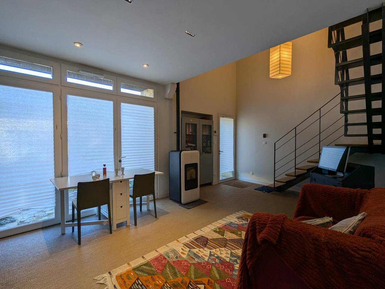 Location saisonnière avec terrasse privée, Wifi, animaux admis, recharge électrique à Rivières in Rivières (Charente), Charente