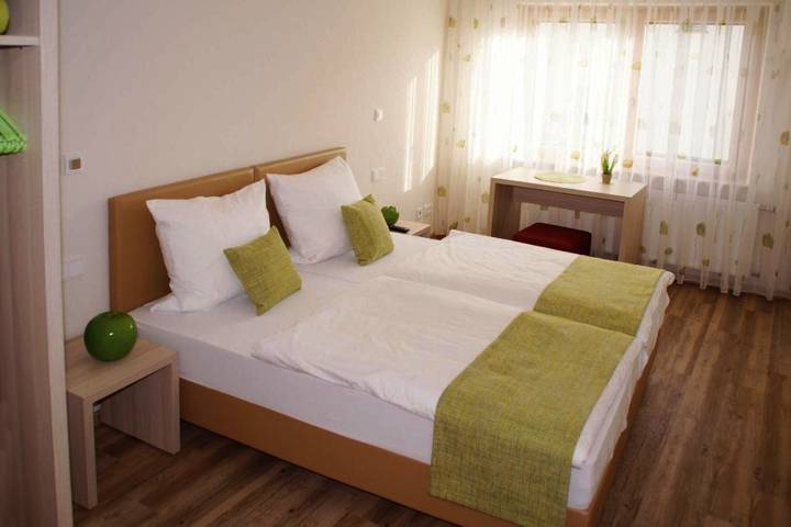 Maison d’hôte pour 4 personnes, avec terrasse ainsi que vue et jardin à Trèves