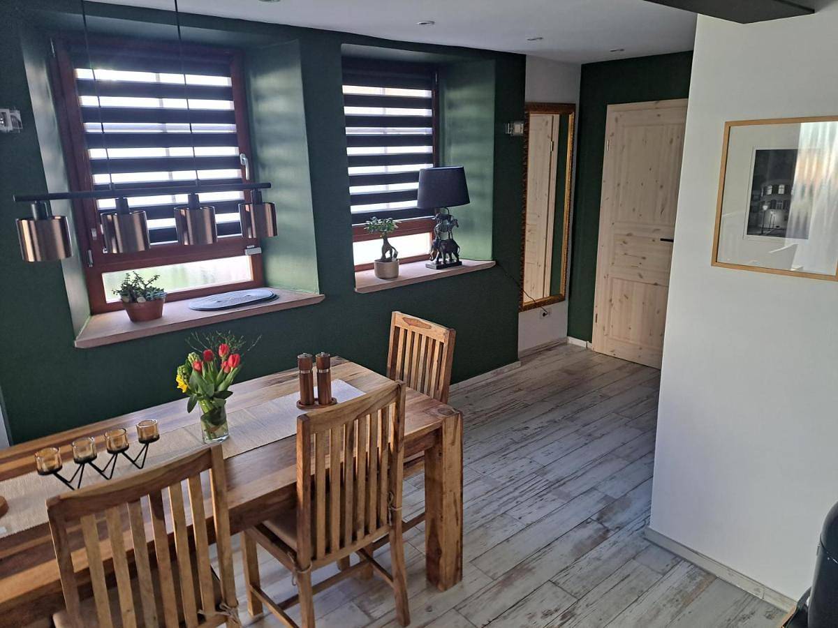 Gästehaus Merlin mit Saunabereich in Bad Bergzabern, Landkreis Südliche Weinstraße