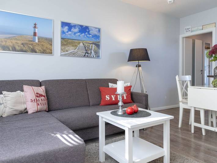 Ganze Ferienwohnung, Kaisers Home - Moderne 2-Zimmerwohnung mit tollem Weitblick in ruhiger Lage in Westerland, Sylt (Gemeinde)