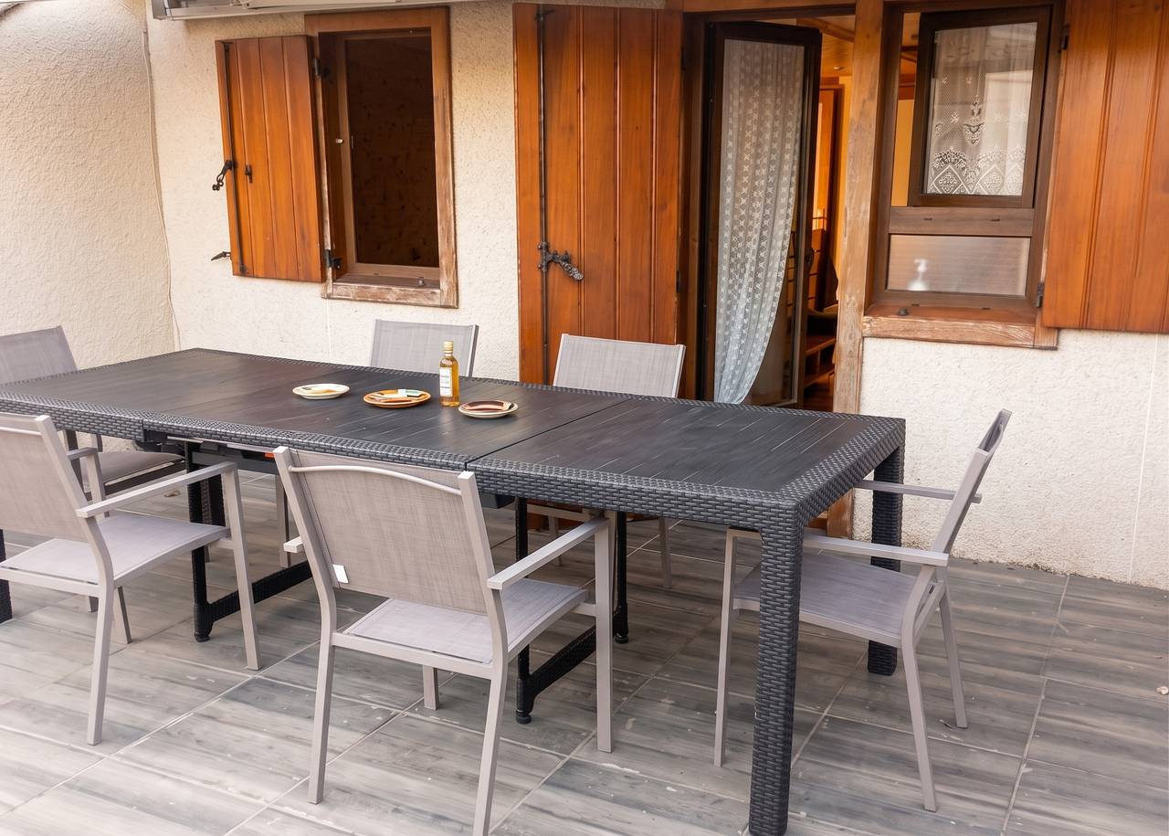 Chalet confortable à Giffaumont-Champaubert avec terrasse in Lac de Der-Chantecoq (Giffaumont-Champaubert), Giffaumont-Champaubert