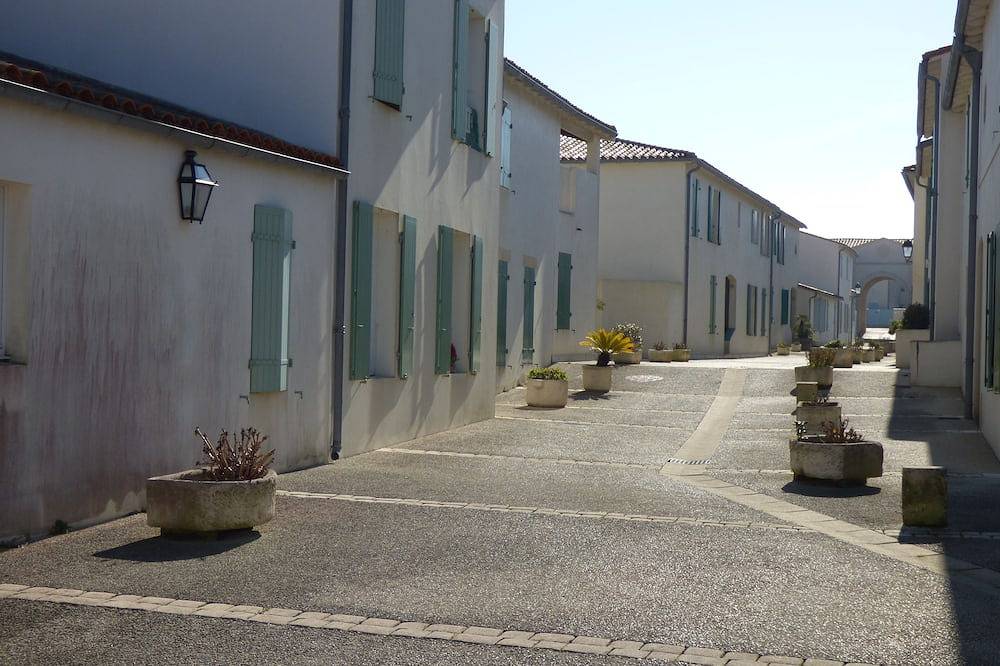 Apartamento entero, Alquiler vacacional 5 personas idealmente situado en St Martin de Ré in Saint-Martin-de-Ré, Isla de Ré