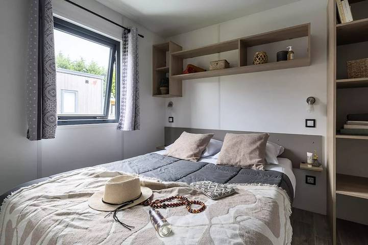 Camping für 6 Personen, mit Terrasse in Lannion - 2