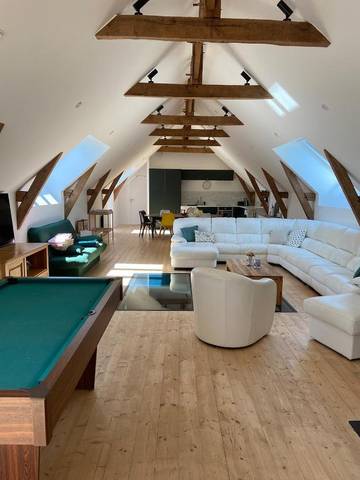 Gîte pour 10 personnes, avec vue et jardin à La Bouëxière