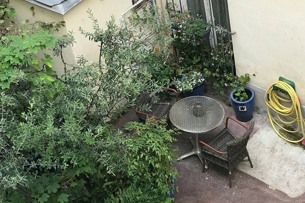 Appartamento intero, Un piccolo paradiso a Montmartre a Parigi 18 in Parigi, Ile-de-France